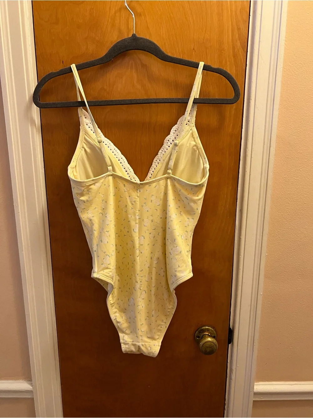 Shade & Shore One Piece Swimsuit (size M)